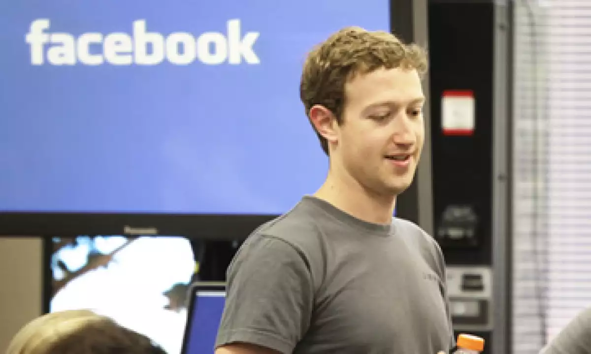 Abogados de Facebook, empresa con un valor calculado de por lo menos 50,000 millones de dólares, dicen que la demanda es un fraude. (Foto: AP)
