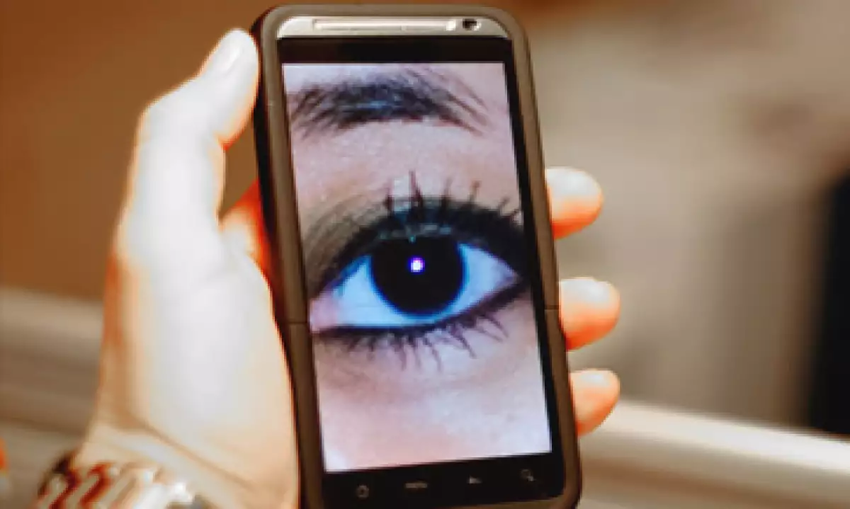 La mayor cualidad de un ‘smartphone’ es que ‘sabe’ más de su dueño que cualquier otro producto. (Foto: Cortesía CNNMoney)