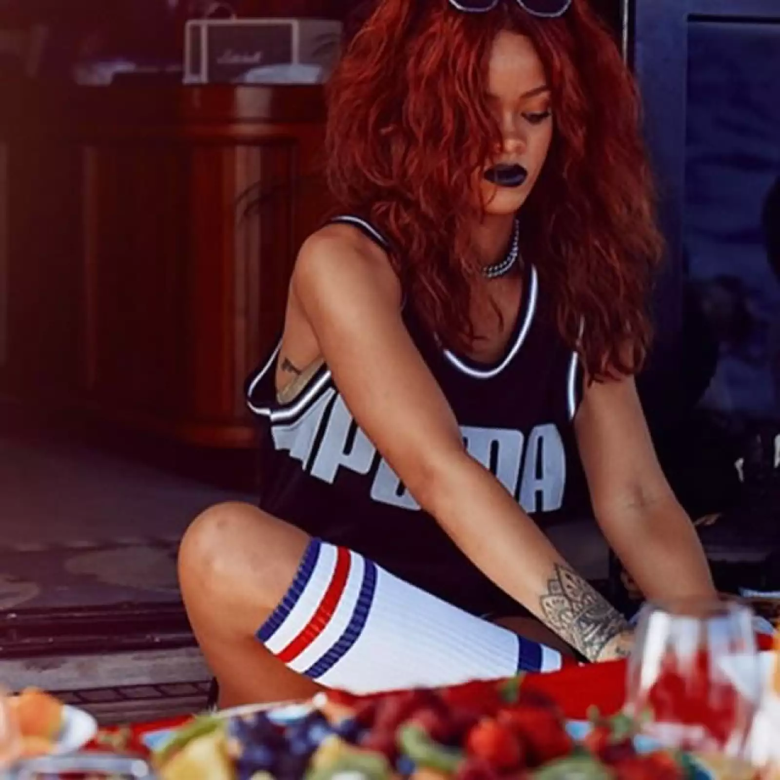 Riri regresó a tener el pelo rojo, ¿te gusta cómo se ve?