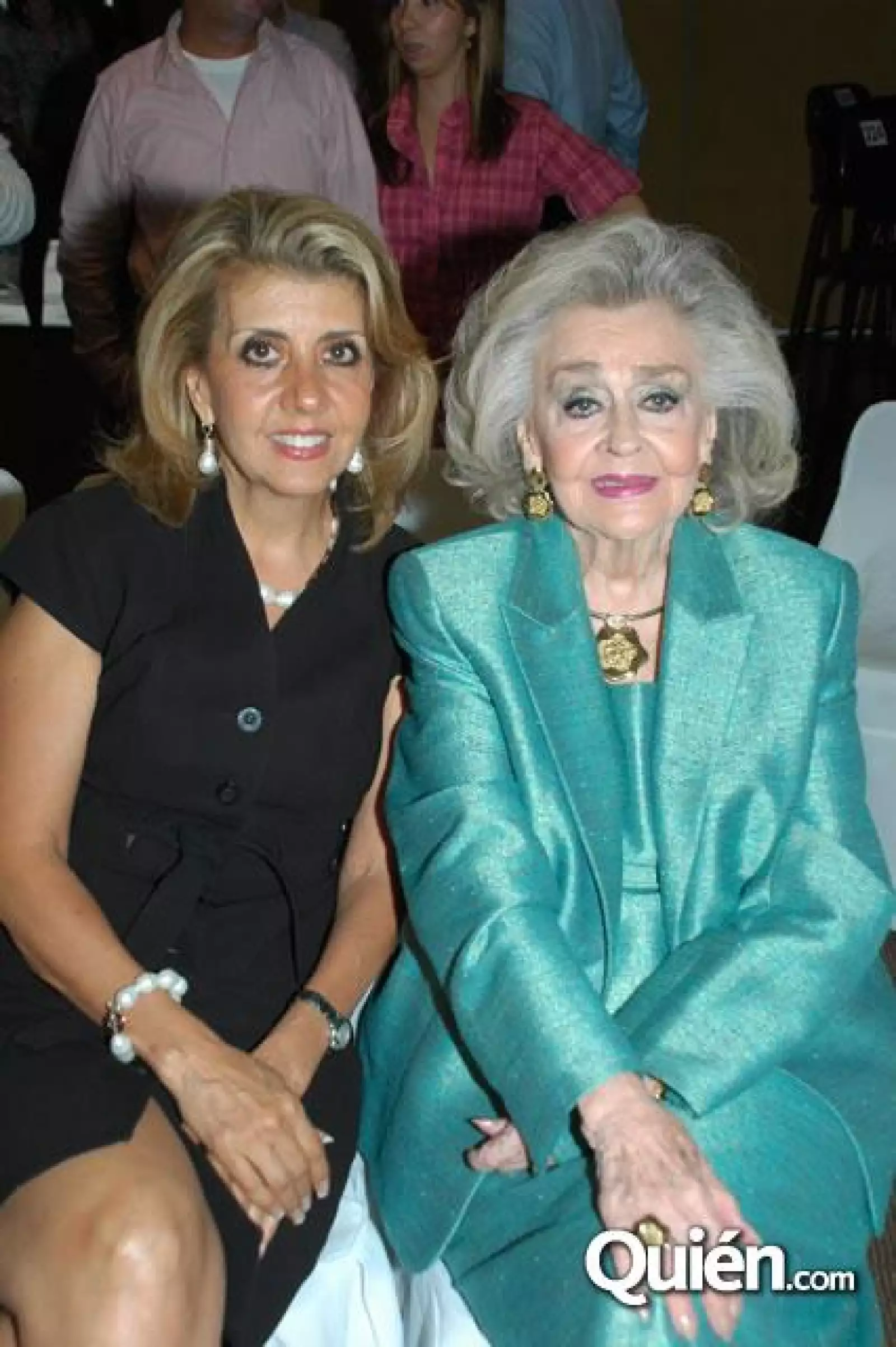 Desfile Elda Watanabe