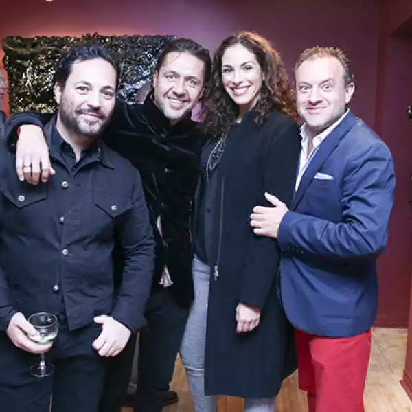 Héctor Bitar, Ricardo y Carolina Reyes con Alex Lemaire