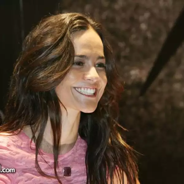 Alice Braga