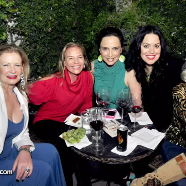 María Elena Bolson, Vicky Benavides, Vero Marcos, Gretta Villarreal y Rosina Ramón