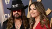 The 59th Annual CMA Awards - Arrivals