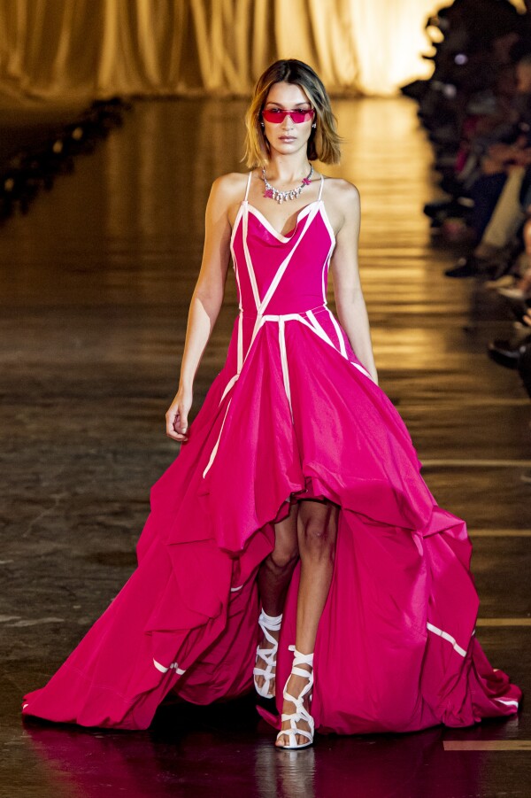 Off White S20 074.jpg