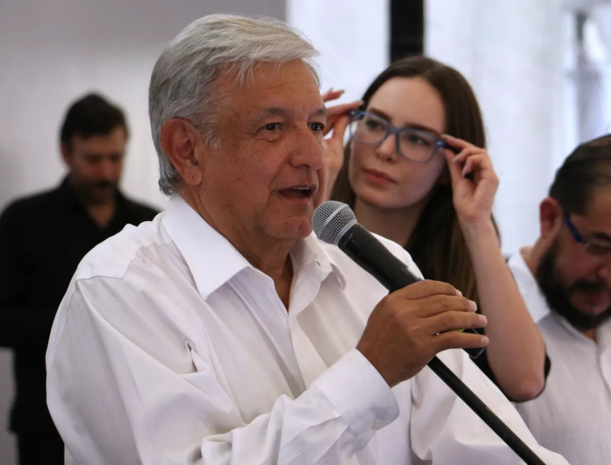 belinda-encuentros-política