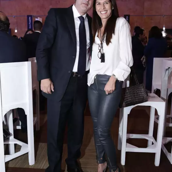 Cata Ayúdate a dar
