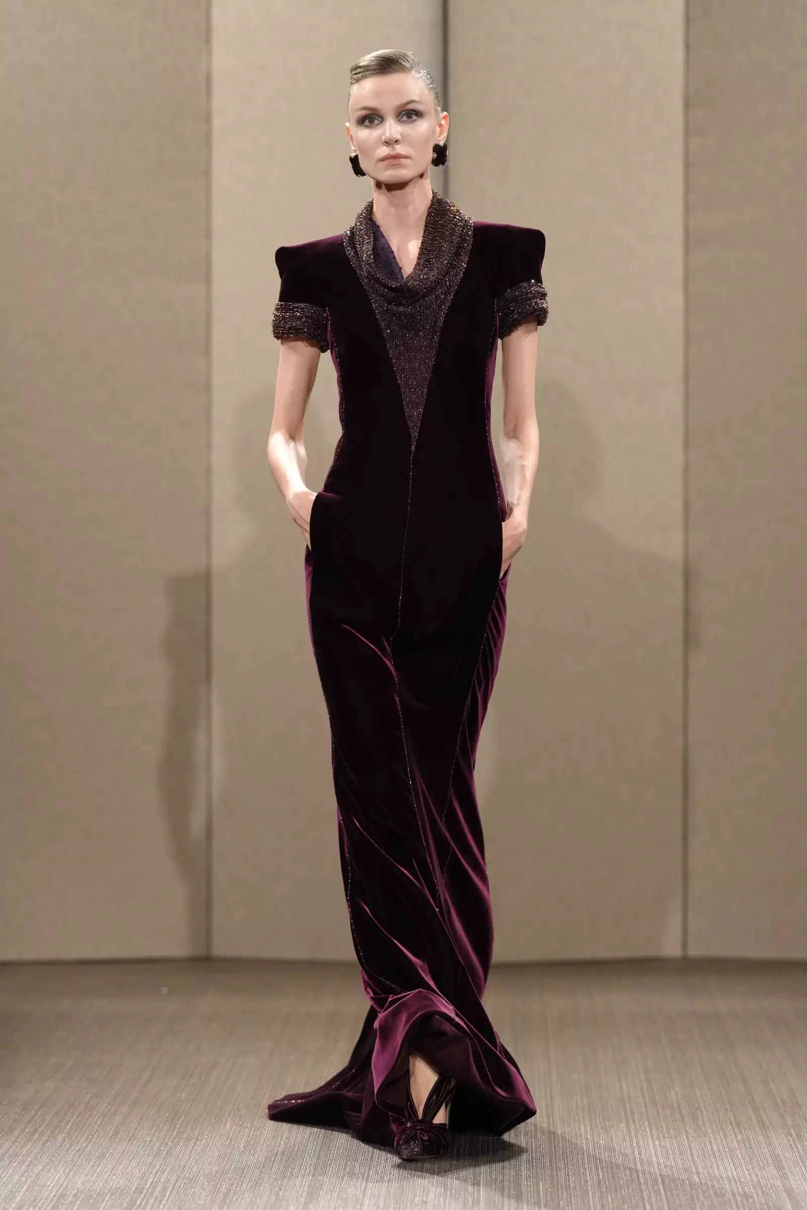 Armani Prive HC F26 050.jpg
