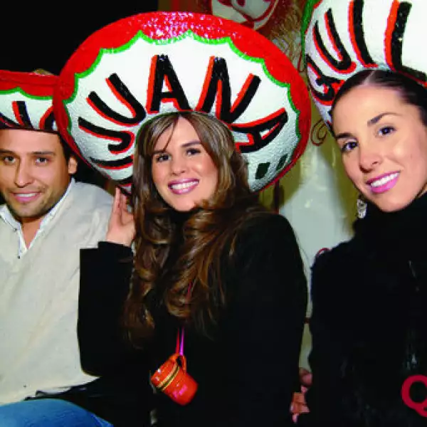 Javier Garay, Miriam Escobedo, Romina Bujazan