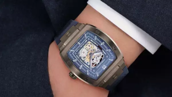 Relojes masculinos de Ferragamo para verano 2024