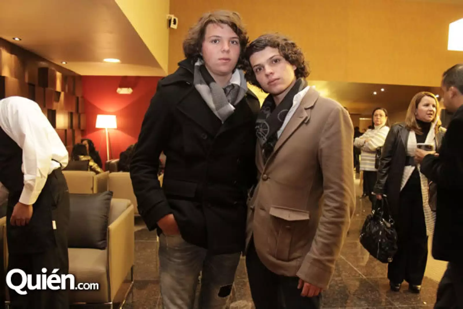 Elías y Moisés Assa