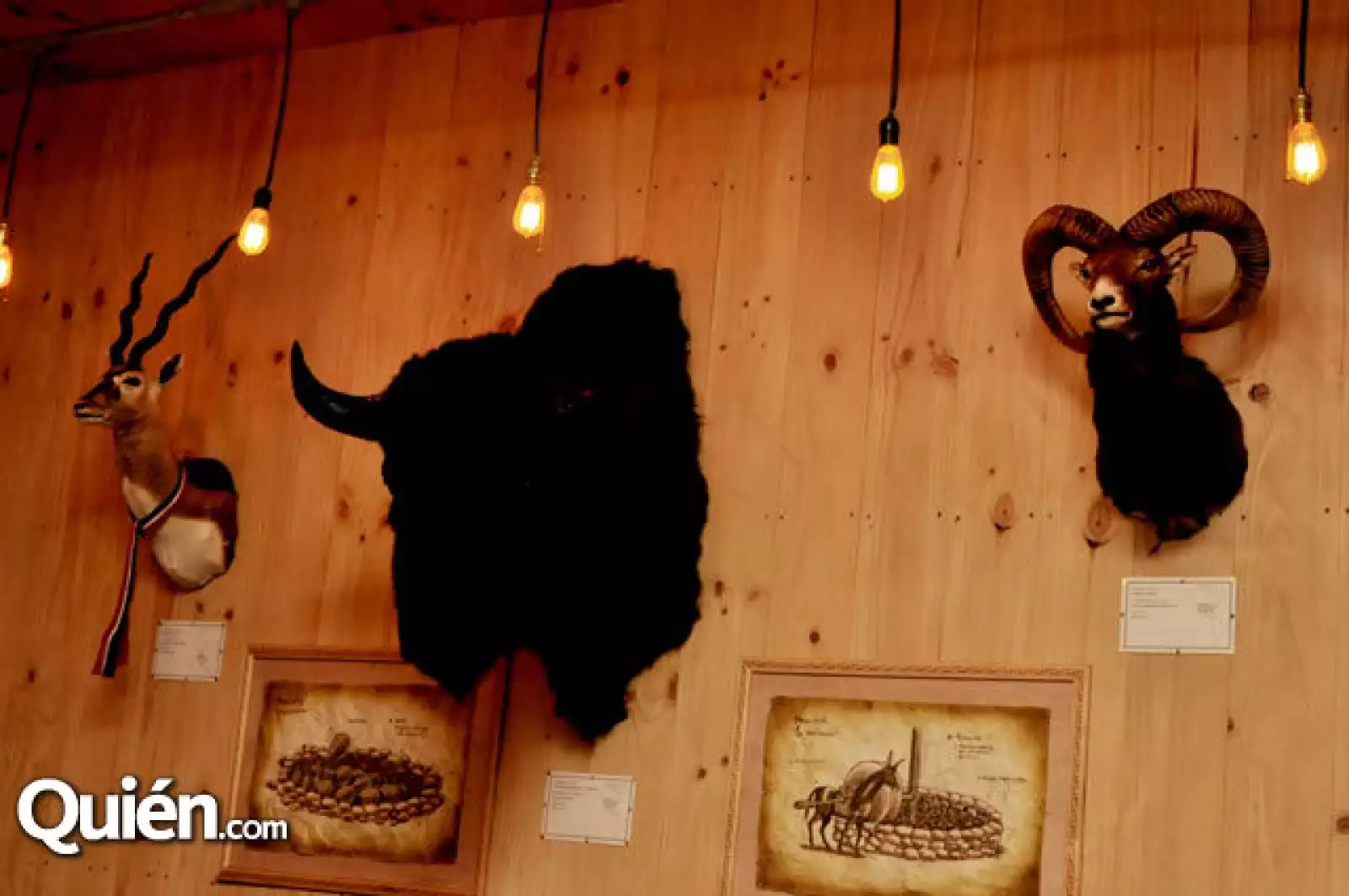 Celebración del 15 de septiembre en el Tinieblo