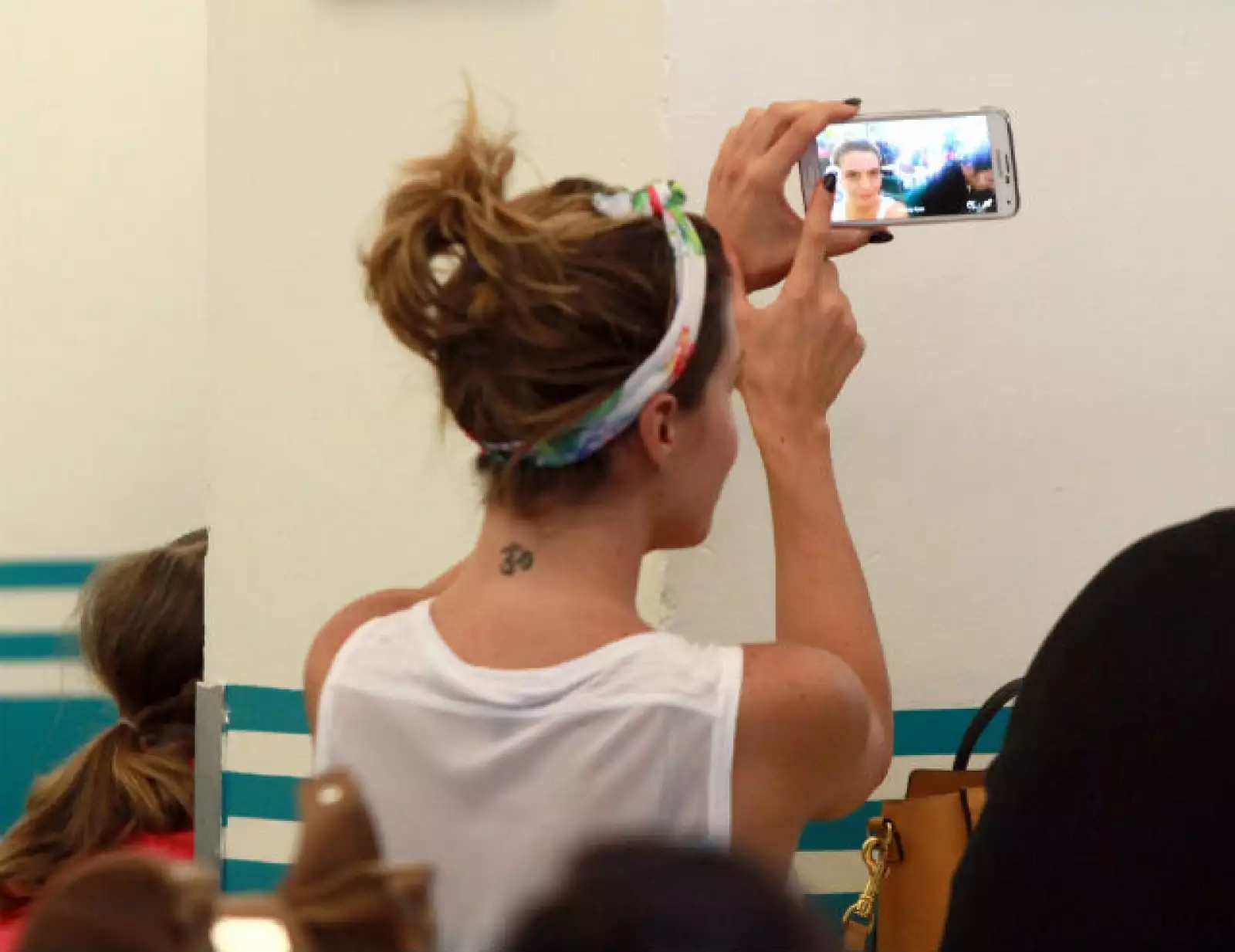 Claudia Álvarez demuestra que siempre hay tiempo para una selfie.