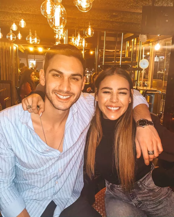 Alejandro Speitzer y Danna Paola