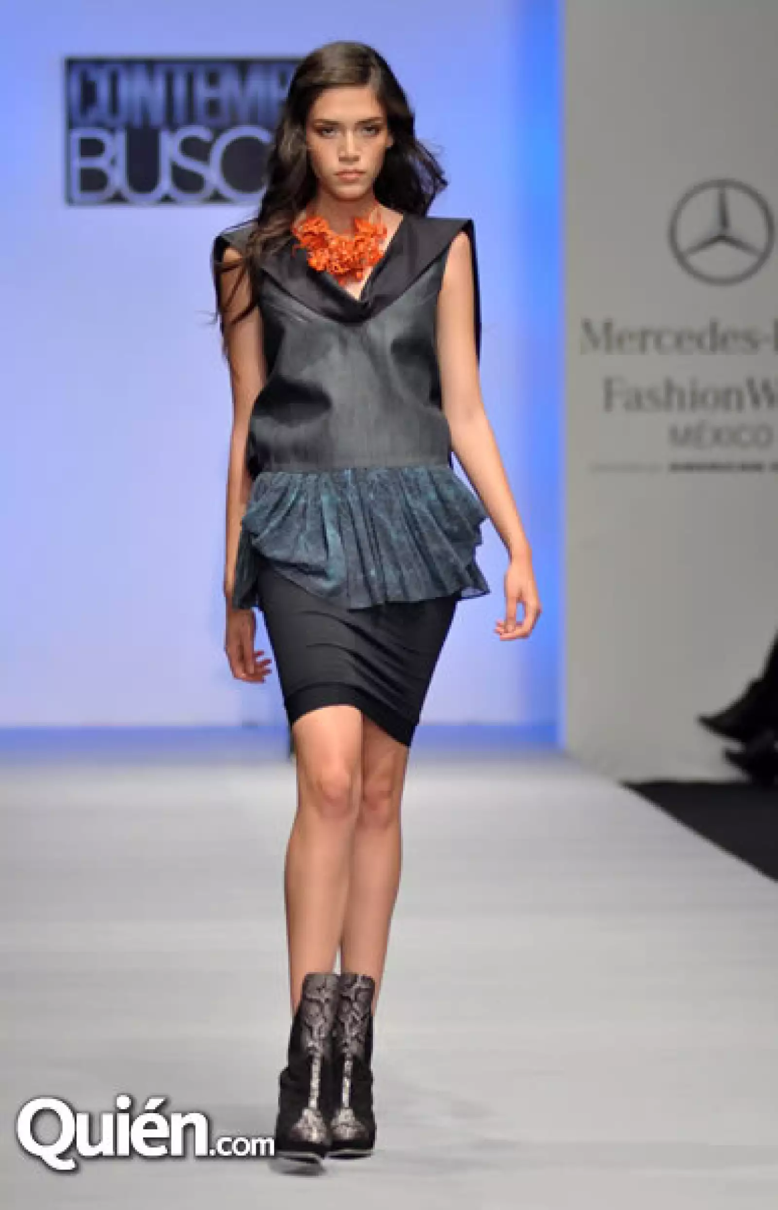 Pasarela Contempo