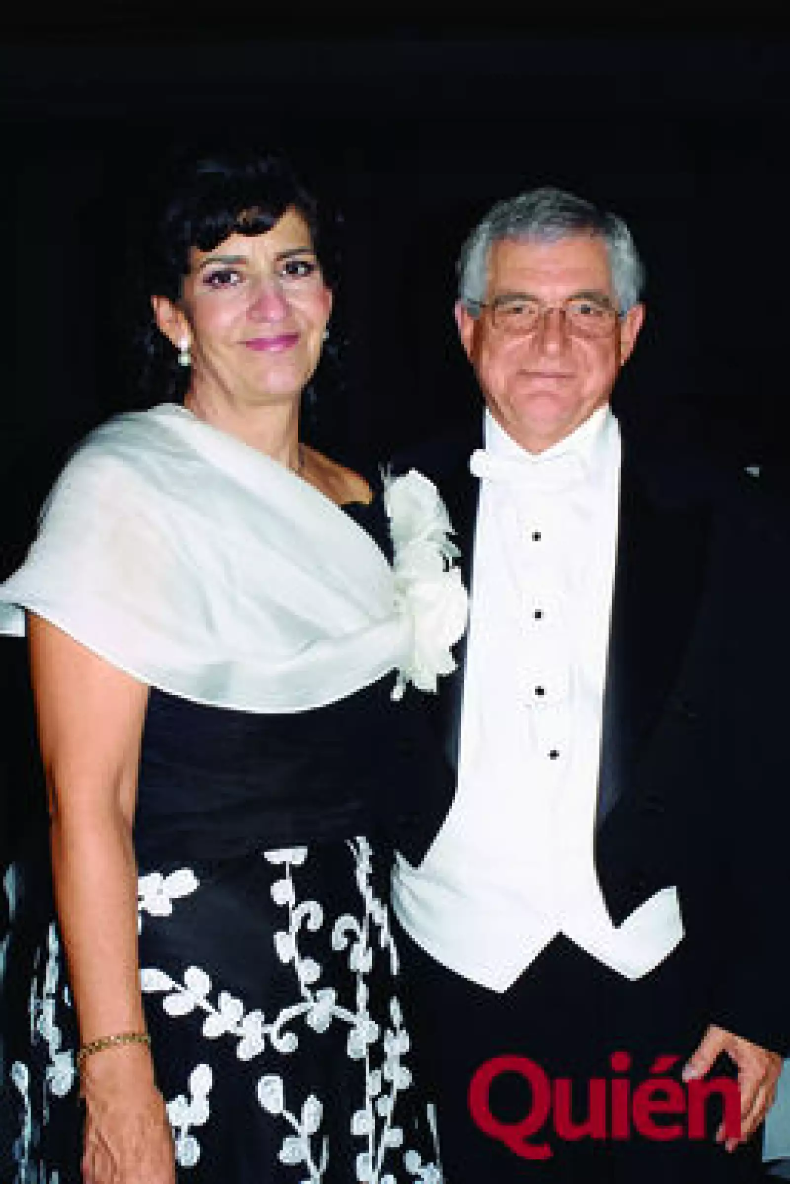 Laura Aceves, Antonio Leyva