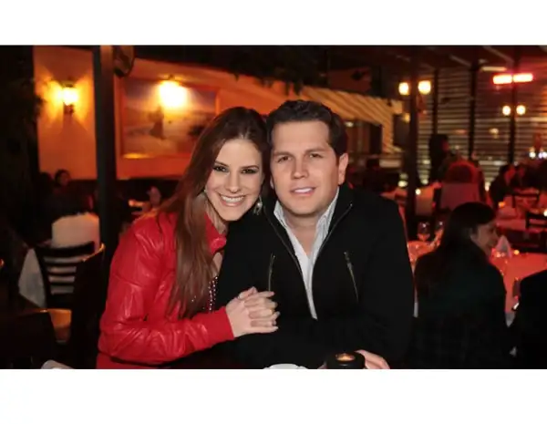 Pamela Jean y Tony Gebara expresaron su conformidad por la detención de la maestra.