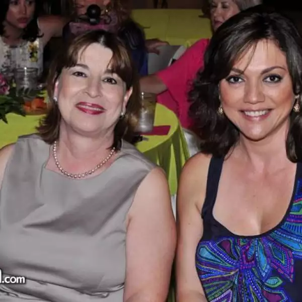 Manina Muñóz de Puente y Beatriz Rabel