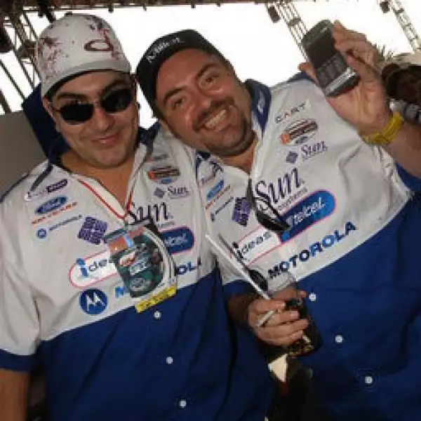 Alan Rivas, Carlos Millet