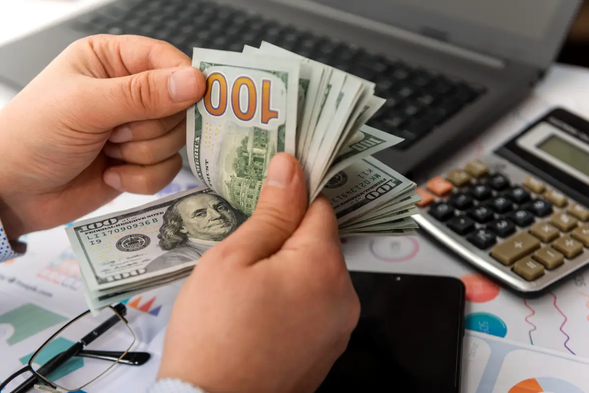 Las pymes mexicanas no pueden aprovechar el nearshoring 2.0 por un gran problema: el lavado de dinero