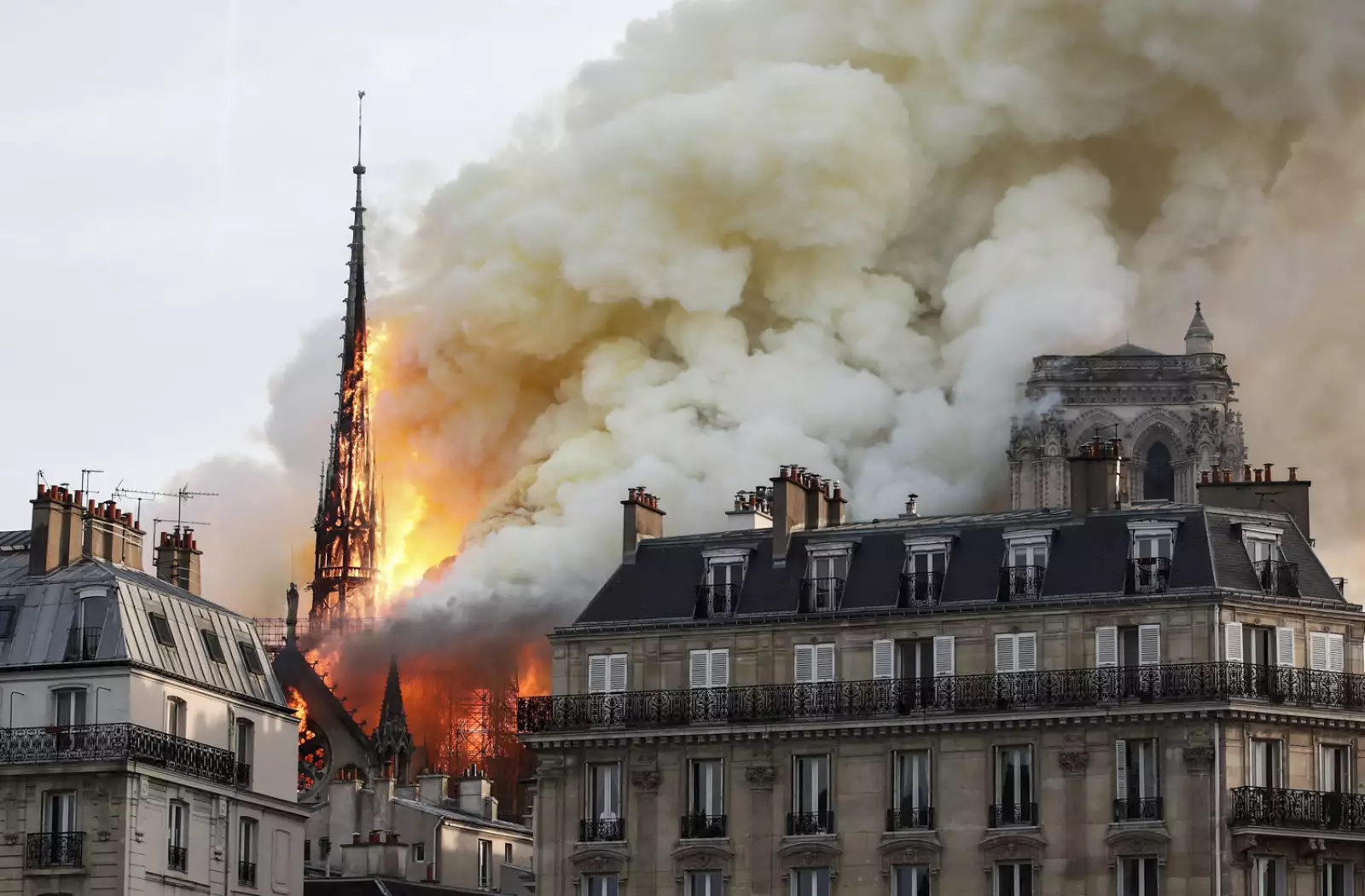 Incendio Notre Dame-15