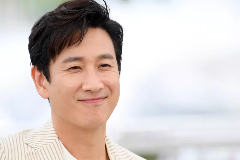 Lee Sun-kyun fue hallado muerto dentro de un vehículo en un parque en el distrito Seongbuk de Seúl.