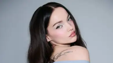 dove cameron .jpg