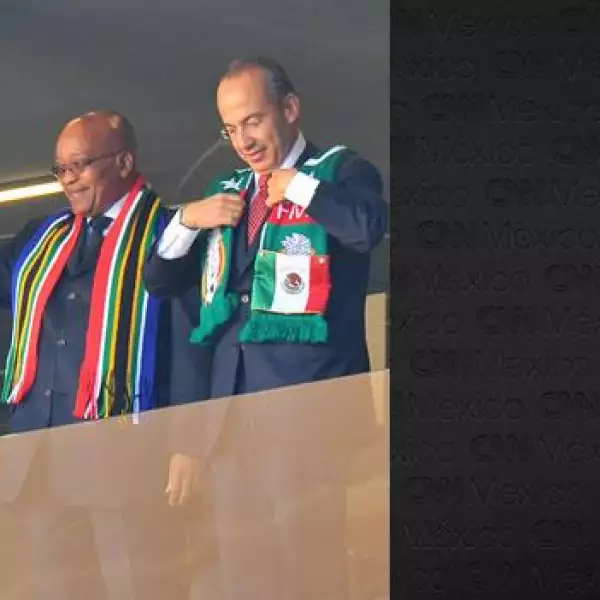 Los aficionados mexicanos dejaron ver el folclor nacional en los momentos previos al primer partido de la Copa del Mundo