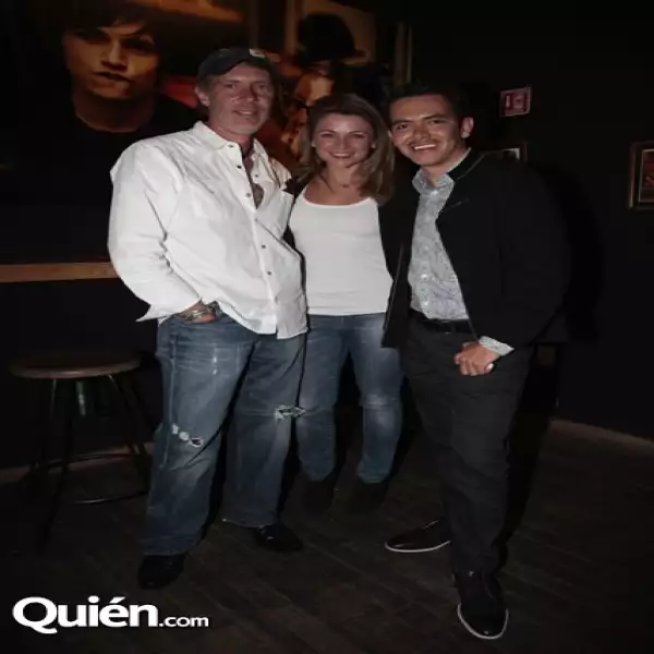 Alex García,Ludwika Paleta,Manolo Caro