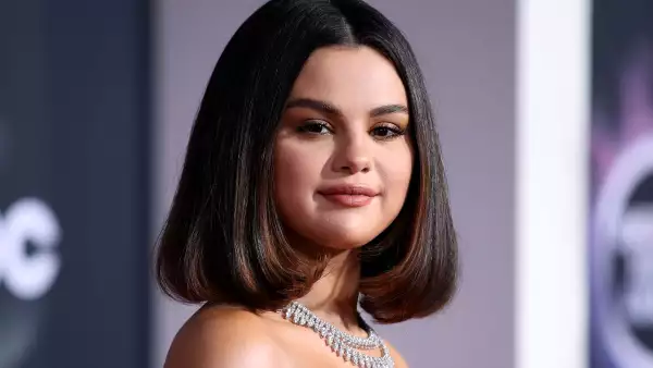 selena-gomez-kidney.jpg