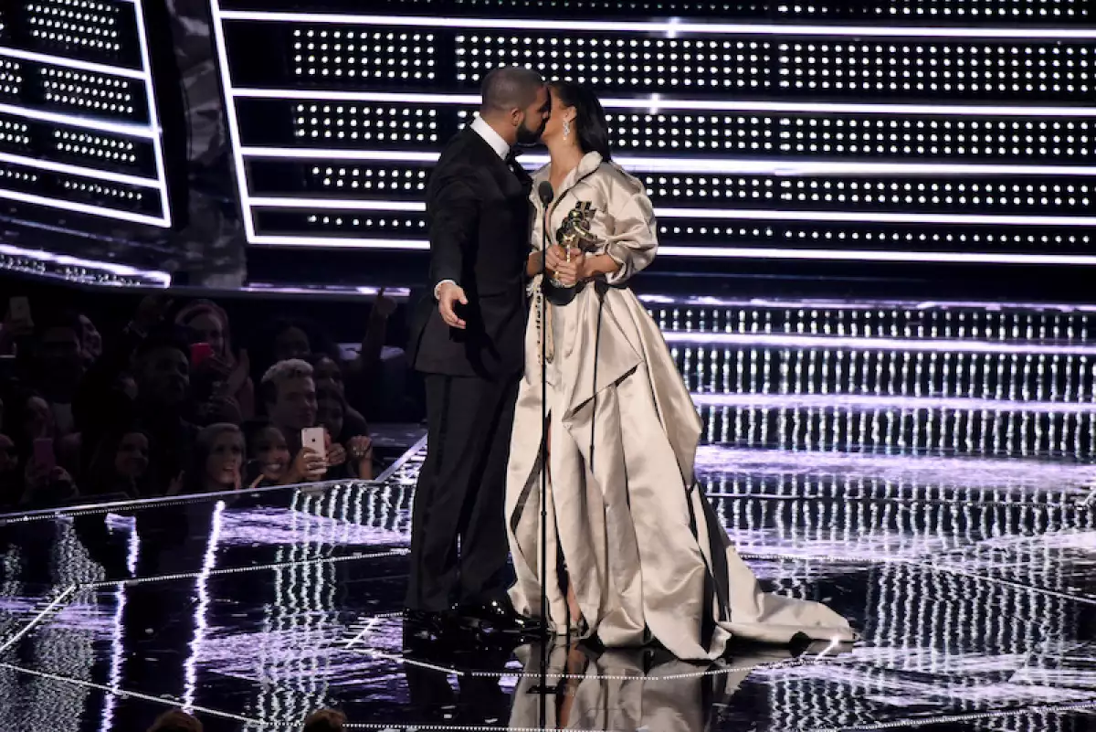 2016 MTV Video Music Awards - Show