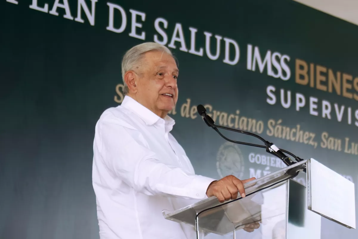 AMLO-IMSS