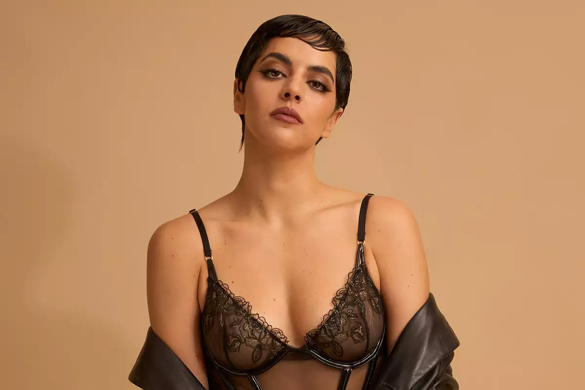 Retratos de la actriz mexicana Ana Sofía Gatica (makeup: @ger.parra hair: @gabiokka foto: @440lemus).