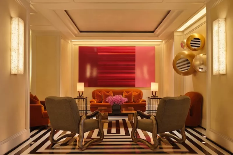 markhotel_lobby