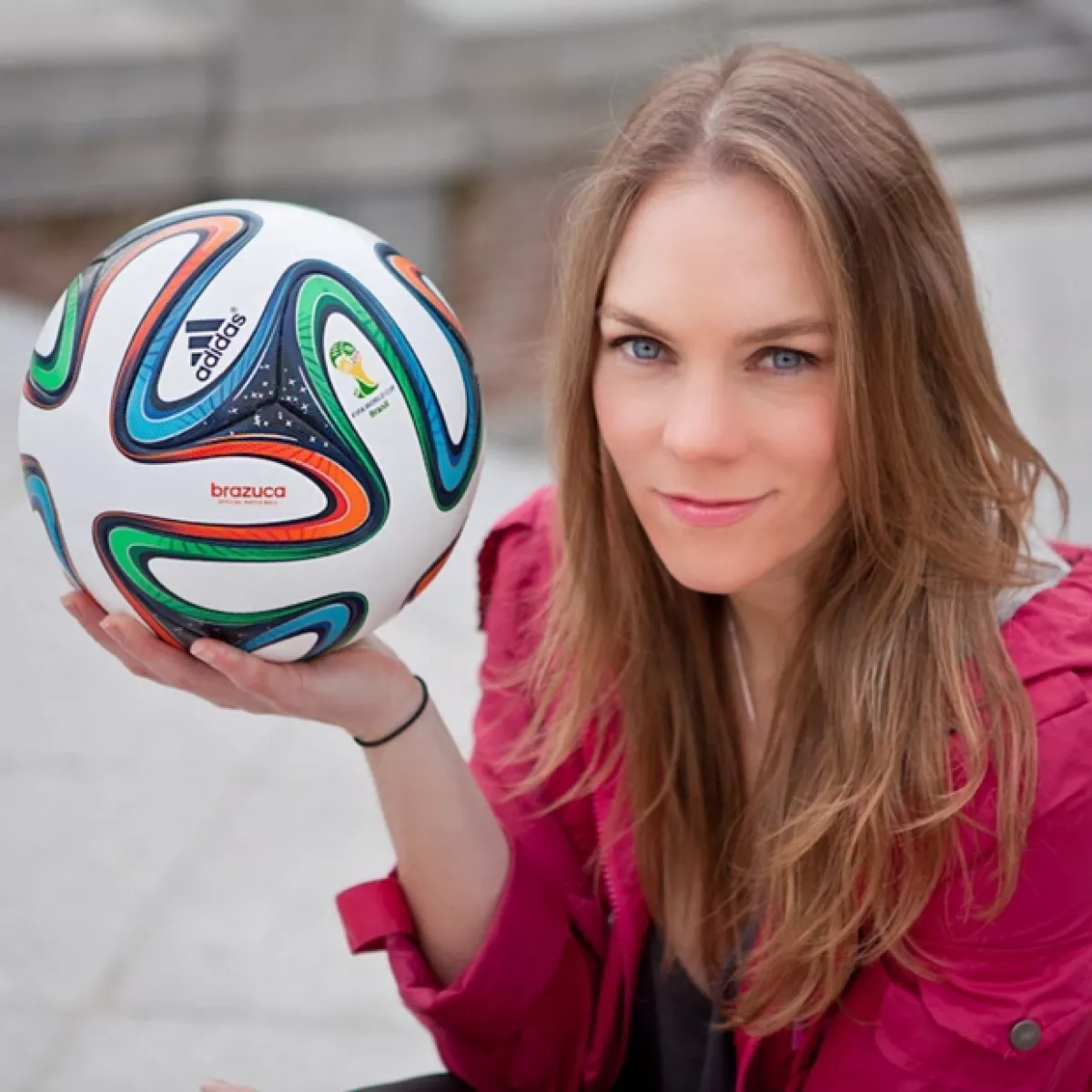 Eugenia es toda una aficionada del futbol y ha vivido el Mundial al máximo.