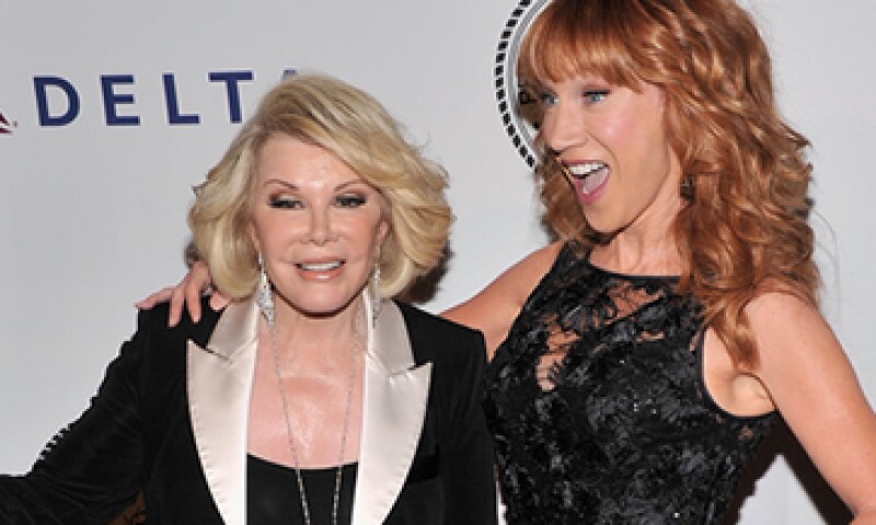 Kathy Griffin (der) era una amiga muy cercana de Joan Rivers. (Foto: Getty Images )