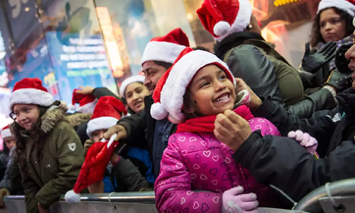 Los juguetes son uno de los regalos navideños que puedes adelantar en Black Friday. (Foto: Getty Images )