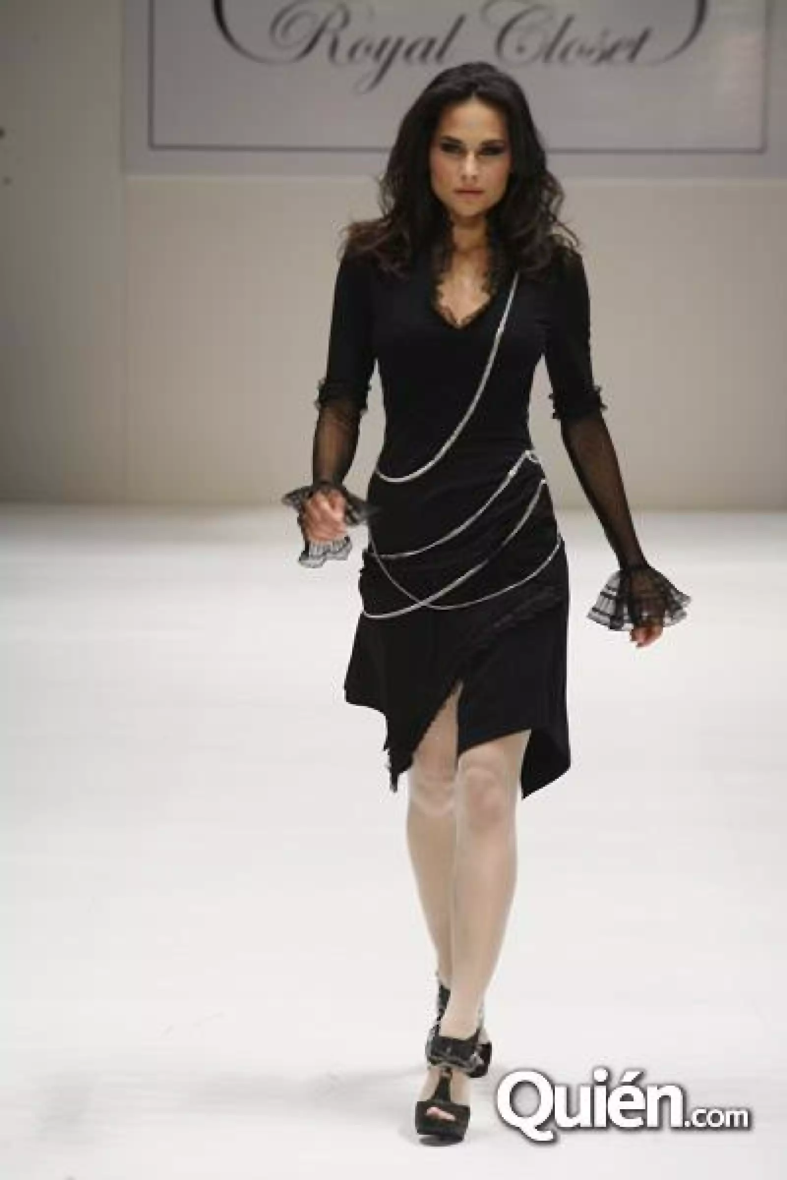 Dfashion Desfile Royal Closet