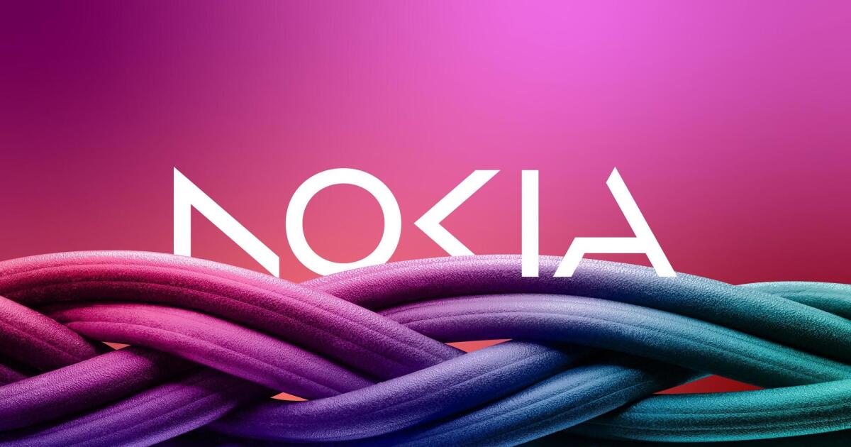 Nokia, Maya trenini ve interoceanic koridorunu artırmak için fiber optiklerin tarihsel olarak konuşlandırılmasını hazırlar.
