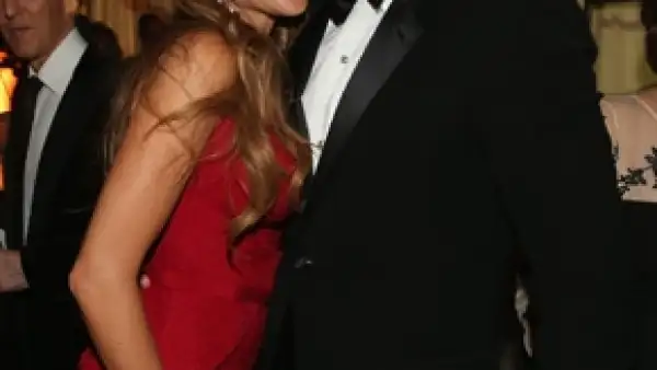 Según una fuente cercana a la pareja, han estado separados y por ahora no tienen planes de boda. Ni hay una fecha concreta, ni han iniciado ningún tipo de preparativo.