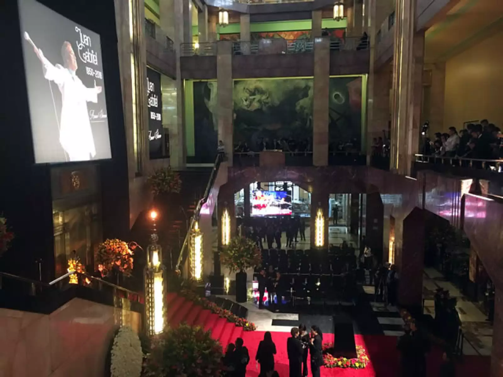 Interior del Palacio de Bellas Artes previo a que llegaran las cenizas de Juan Gabriel.