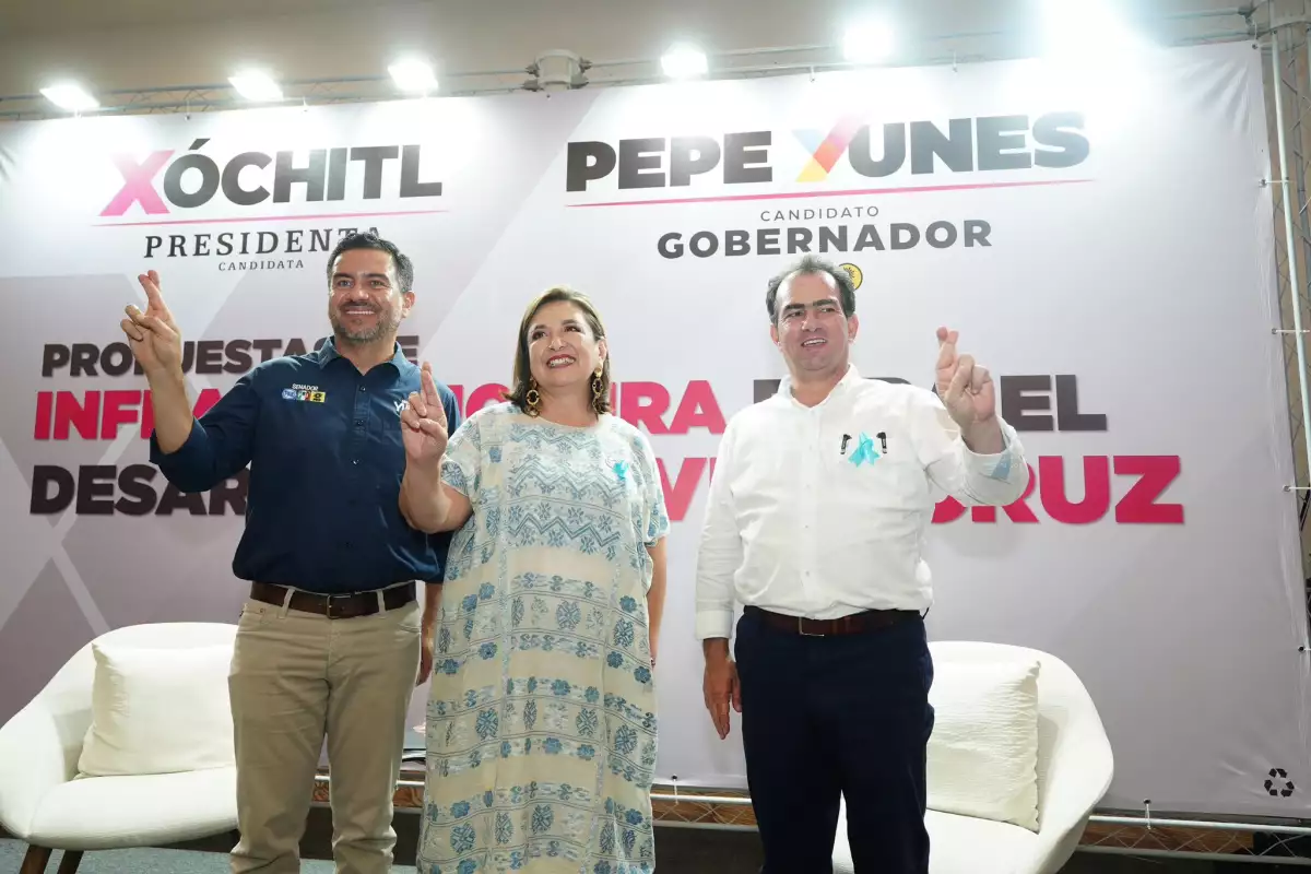 xochitl-pan.jpg