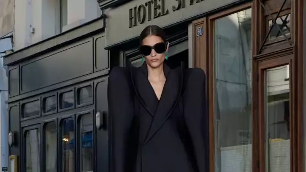 Balenciaga HC PO F25 003.jpg