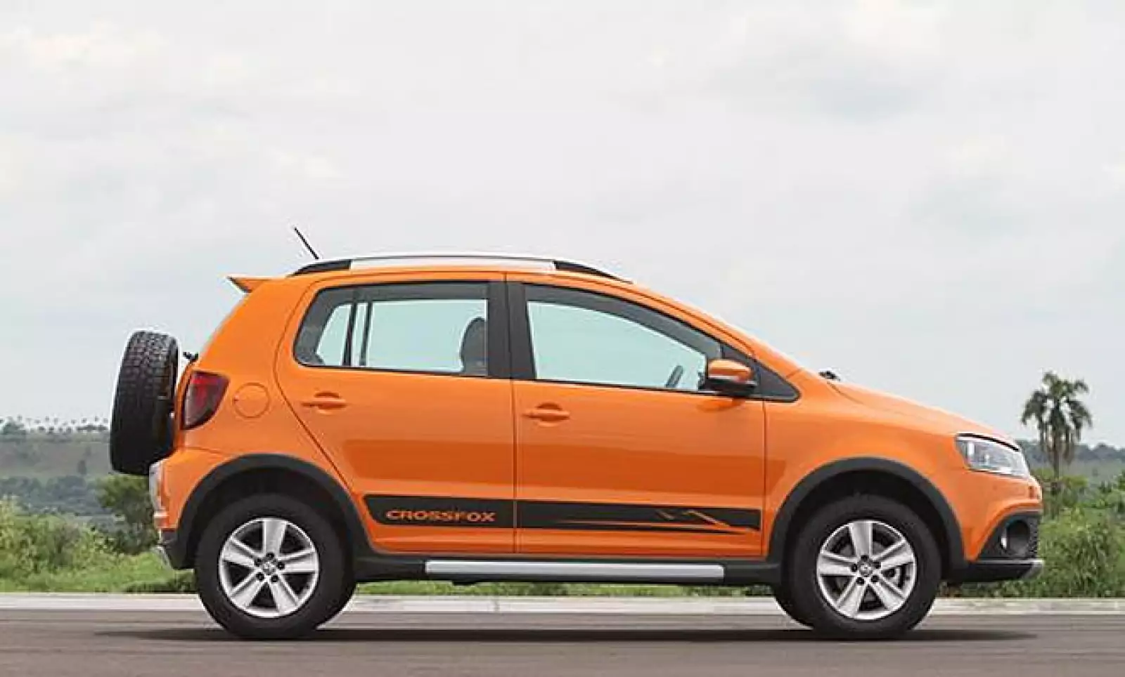 El ‘zorro’ de VW puede adquirirse en versiones Base, Quemacocos y Piel, con un precio que va desde los 194,700 a los 222,164 pesos.