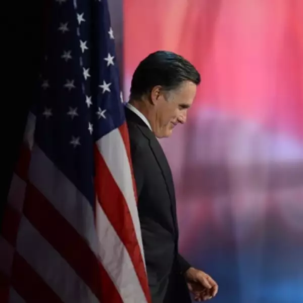 Romney derrota