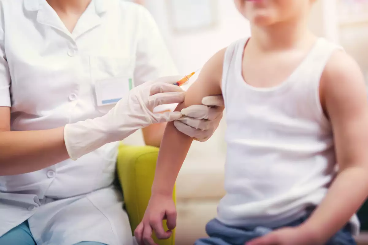 En Twitter reclaman la falta de vacunas contra la meningitis