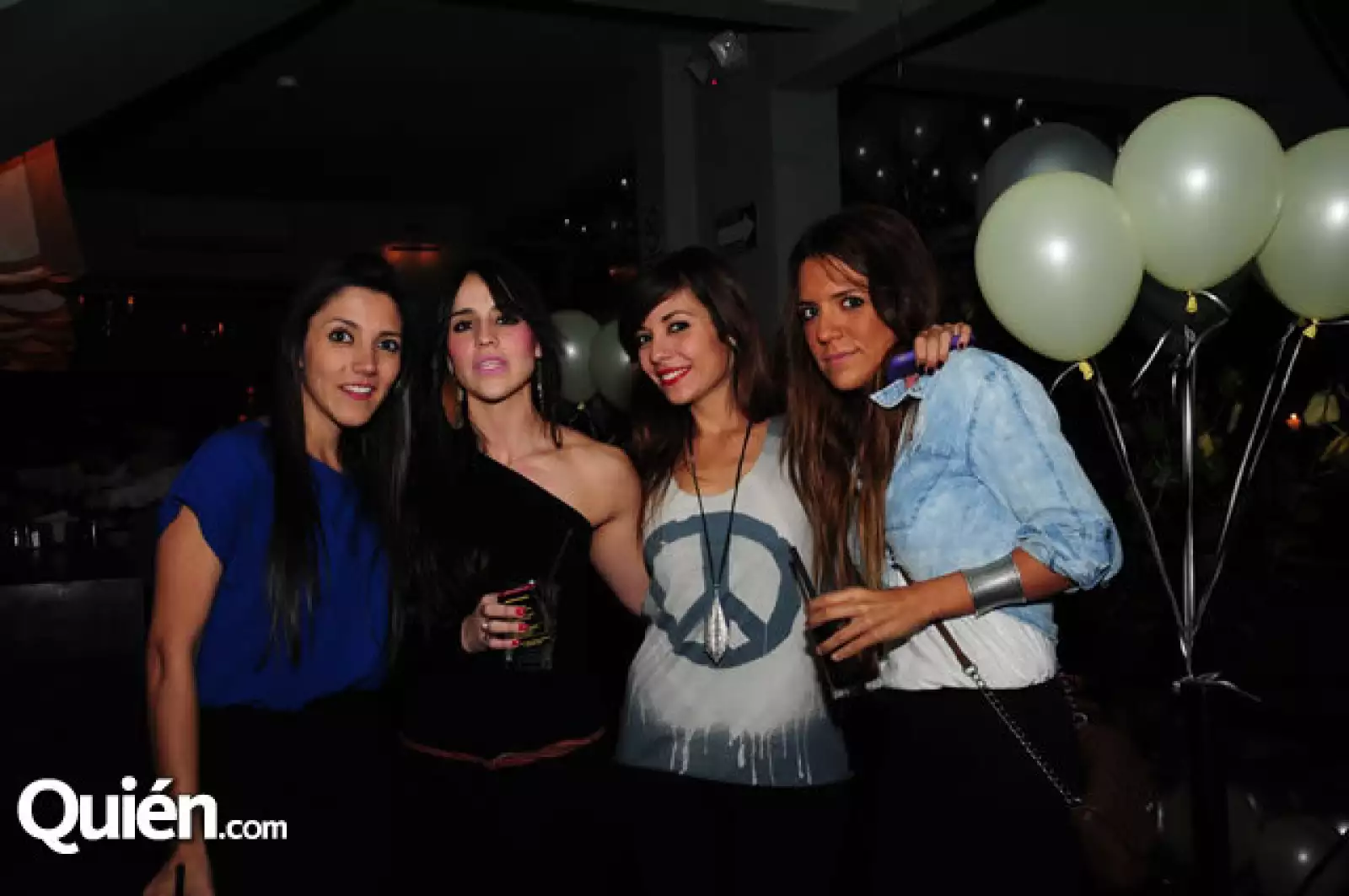 Evelyn Carranza,Fernanda Valle,Elena Nuñez,Maria José Barragán