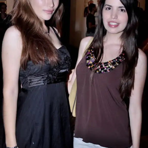 Francia Flores y Rebeca Castillo
