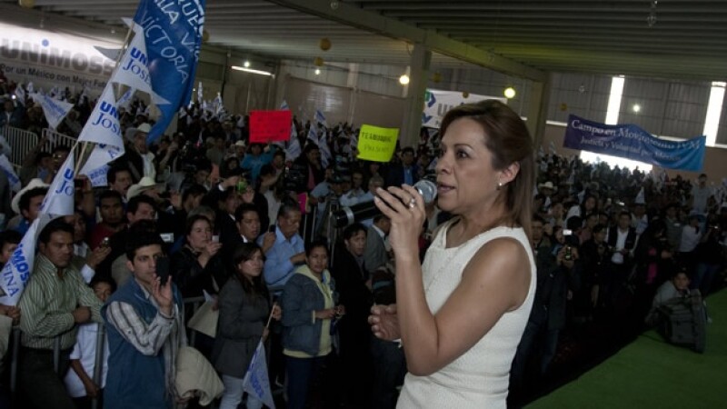 15FEBRERO2012.- Josefina Vázquez Mota, precandidata del PAN a la Presidencia de la República, acompañada de su hija María José Ocampo, en un acto proselitista encabezo la reunión con integrantes de la estructura del Partido Acción Nacional del Estado de M