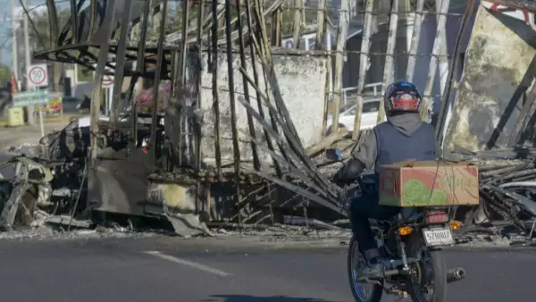 MEXICO-DRUGS-VIOLENCE-GUZMAN-ARREST